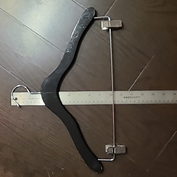 EUC Juicy Couture 2 hanger set - Picture 3 of 13